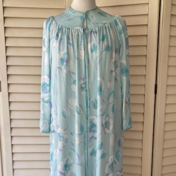 Evelyn Pearson Other - Vintage Evelyn Pearson Go-Coat Lounger